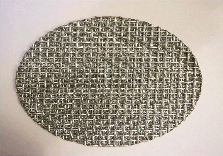 金属烧结网滤芯使用时应注意什么